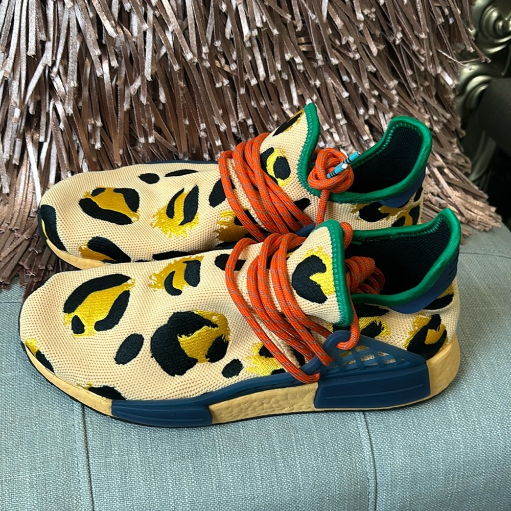 Men’s Pharrell Adidas Collab